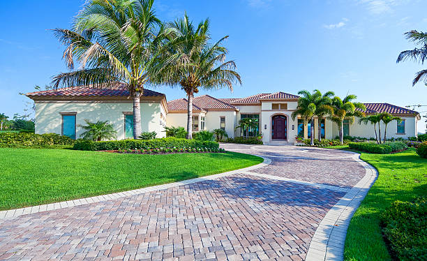 Best Interlocking Driveway Pavers  in Meridianville, AL